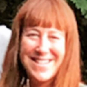 Meet your Posher, Holly